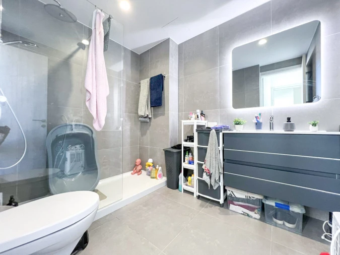 Apartamento T1 para Venda em Portimão Foto 4