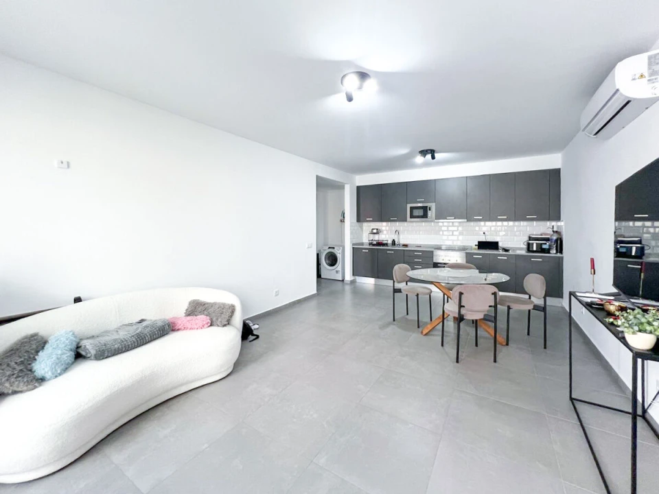 Apartamento T1 para Venda em Portimão Foto 2