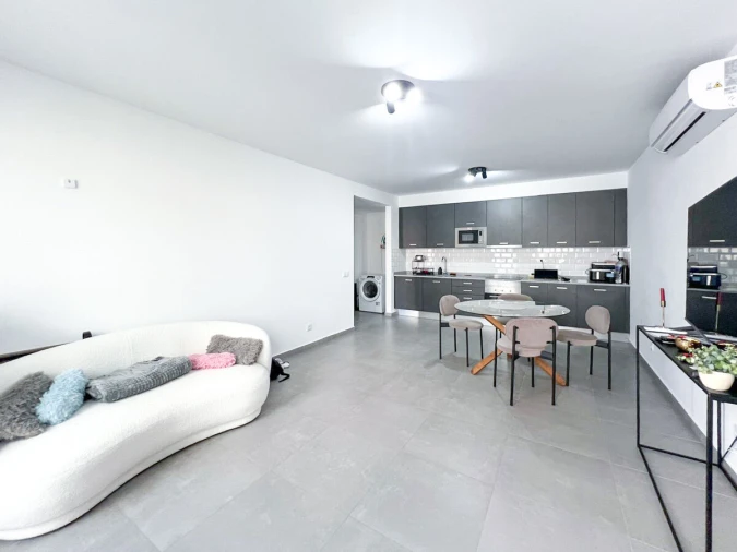 Apartamento T1 para Venda em Portimão Foto 2