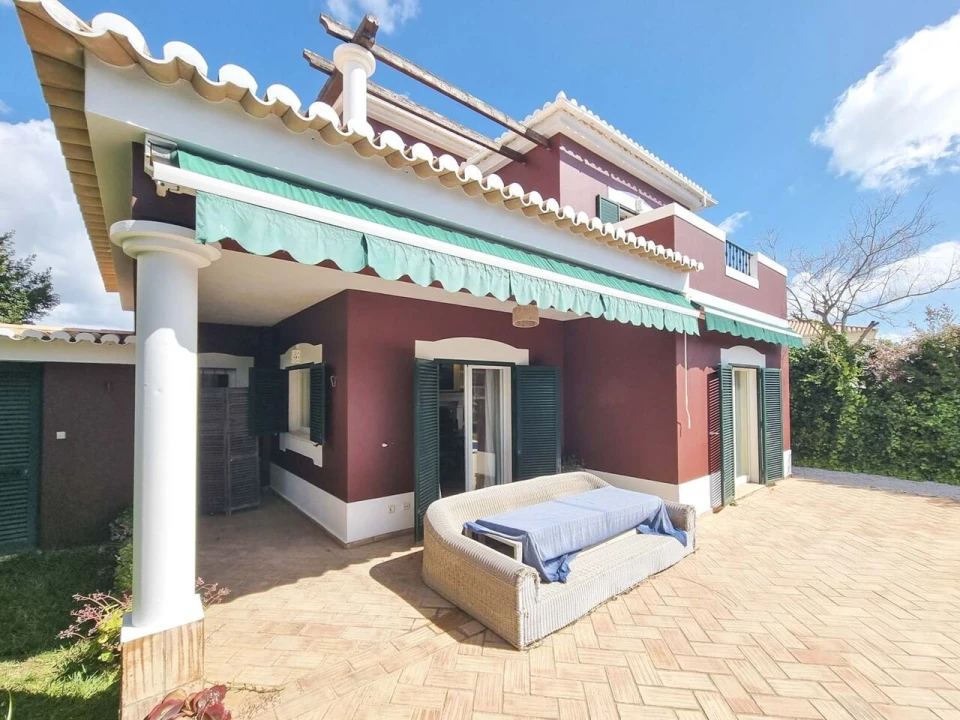 Moradia T4 para Venda em Alvor Foto 4