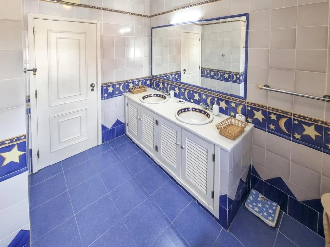 Moradia T4 para Venda em Alvor Foto 41