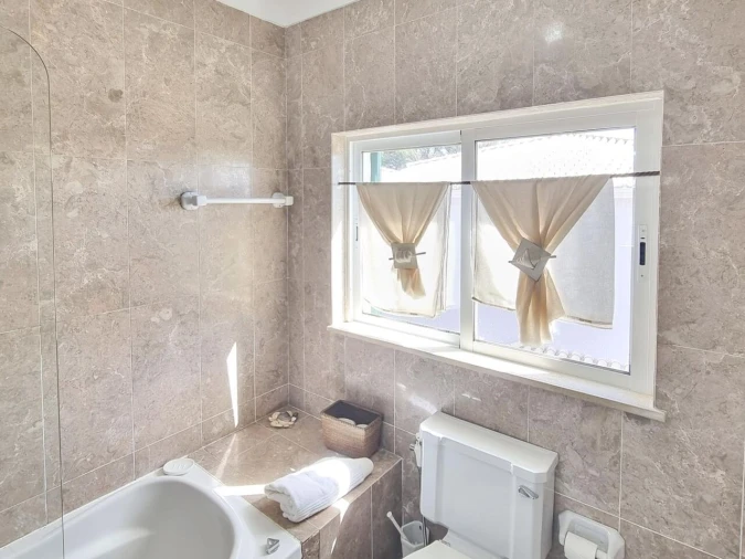 Moradia T4 para Venda em Alvor Foto 29