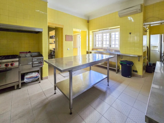 Moradia T11 para Venda em Portimão Foto 20