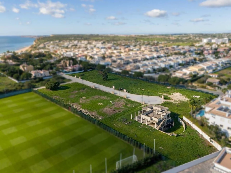Terreno para Venda em Lagos (São Sebastião e Santa Maria) Foto 4