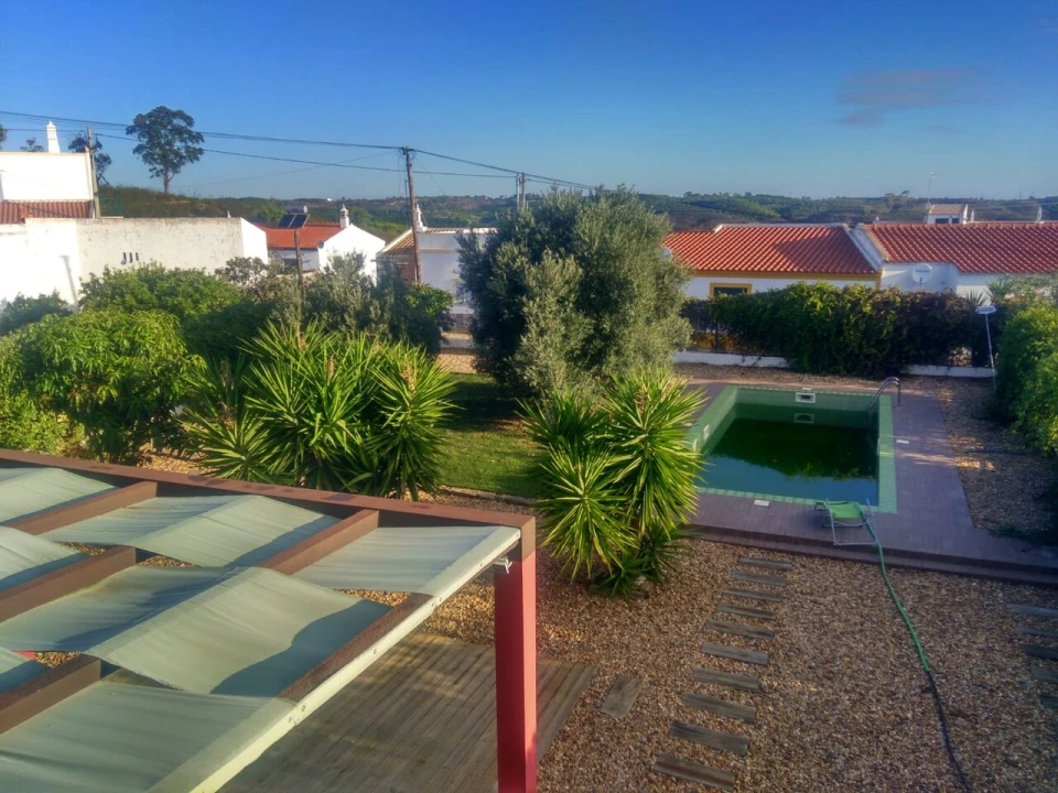 Moradia T4 para Venda em Azinhal Foto 3