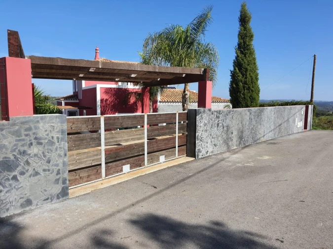 Moradia T4 para Venda em Azinhal Foto 6