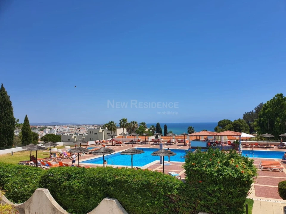 Moradia T0 para Venda em Albufeira e Olhos de Água Foto 11