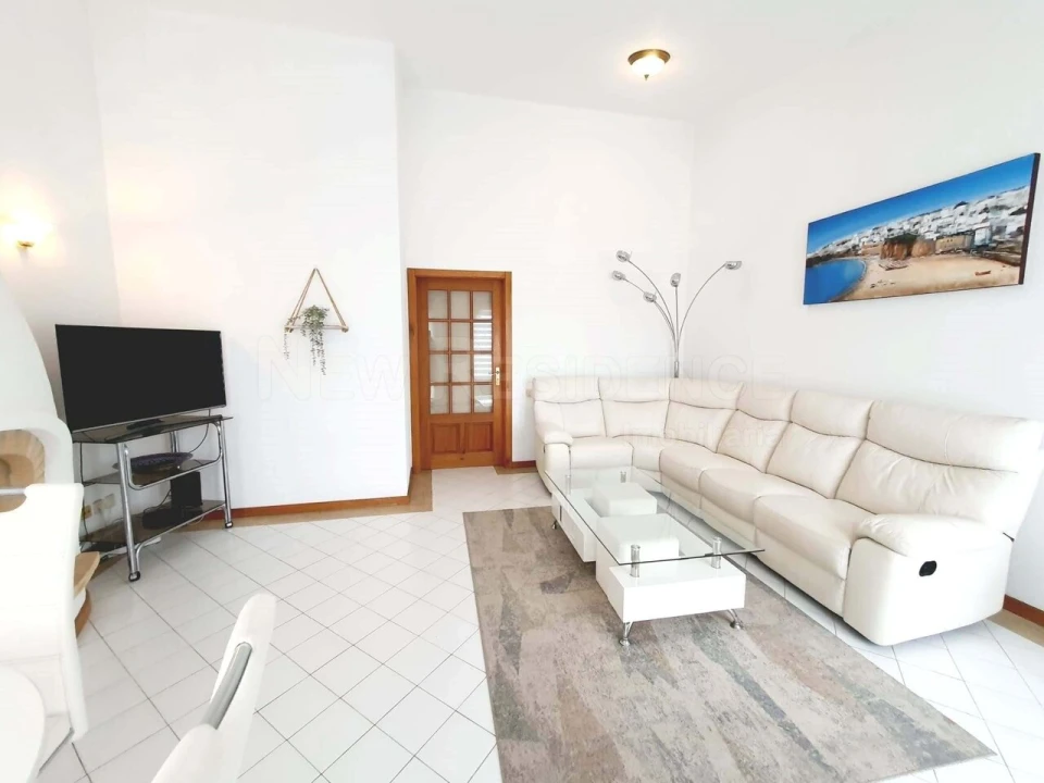 Apartamento T1 para Venda em Albufeira e Olhos de Água Foto 3