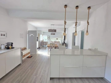 Moradia T3 para Venda em Ferreiras