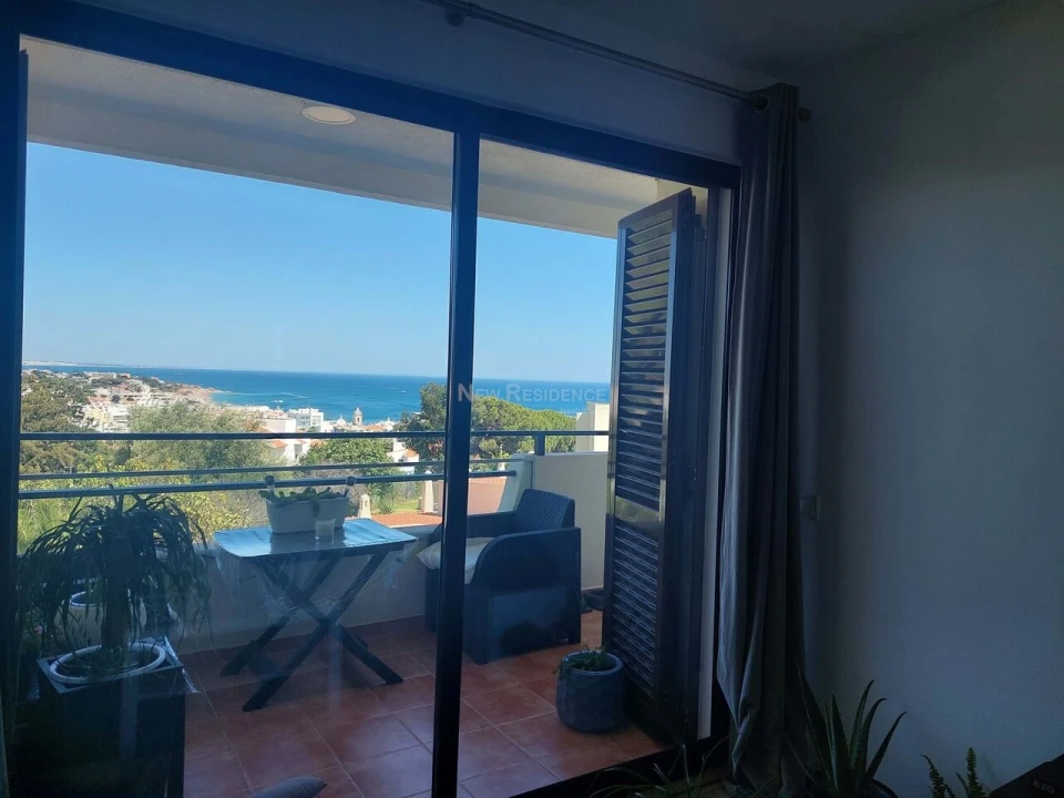 Moradia T1 para Venda em Albufeira e Olhos de Água Foto 1