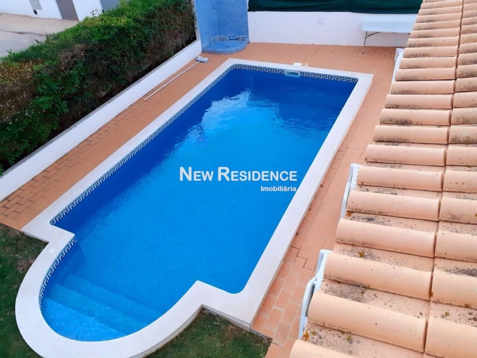 Moradia T5 para Venda em Albufeira e Olhos de Água Foto 36