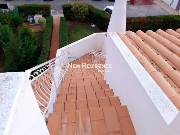 Moradia T5 para Venda em Albufeira e Olhos de Água