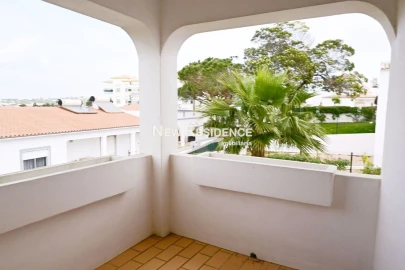 Moradia T5 para Venda em Albufeira e Olhos de Água