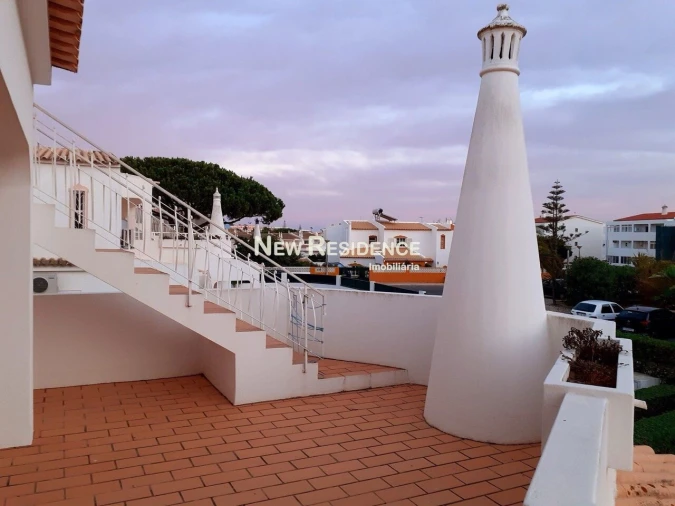 Moradia T5 para Venda em Albufeira e Olhos de Água Foto 22