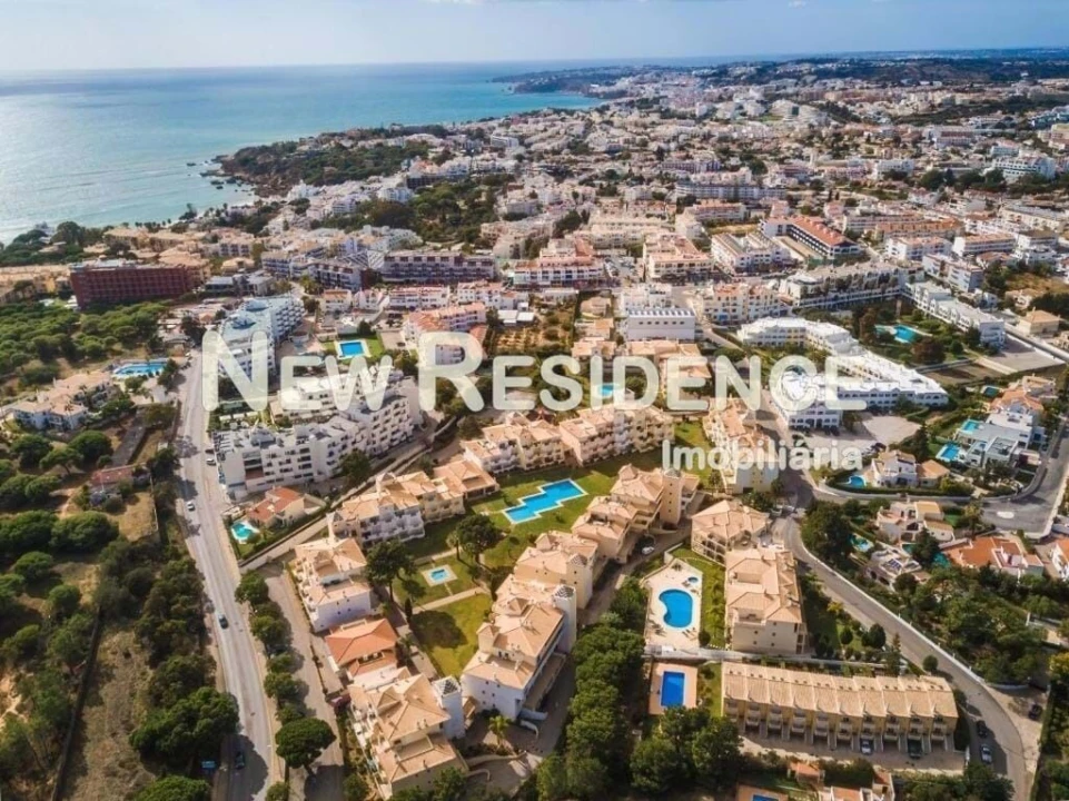 Apartamento T2 para Venda em Albufeira e Olhos de Água Foto 2