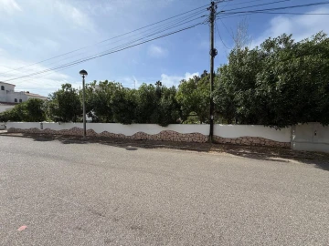Terreno para Venda em Portimão