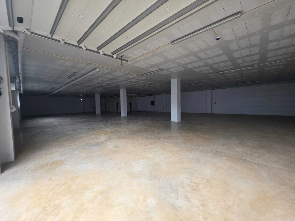 Armazém para Arrendamento em Portimão Foto 16