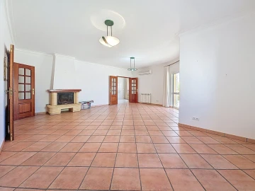 Moradia T4 para Venda em Portimão