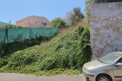 Terreno para Venda em Portimão