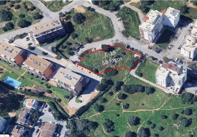 Terreno para Venda em Portimão