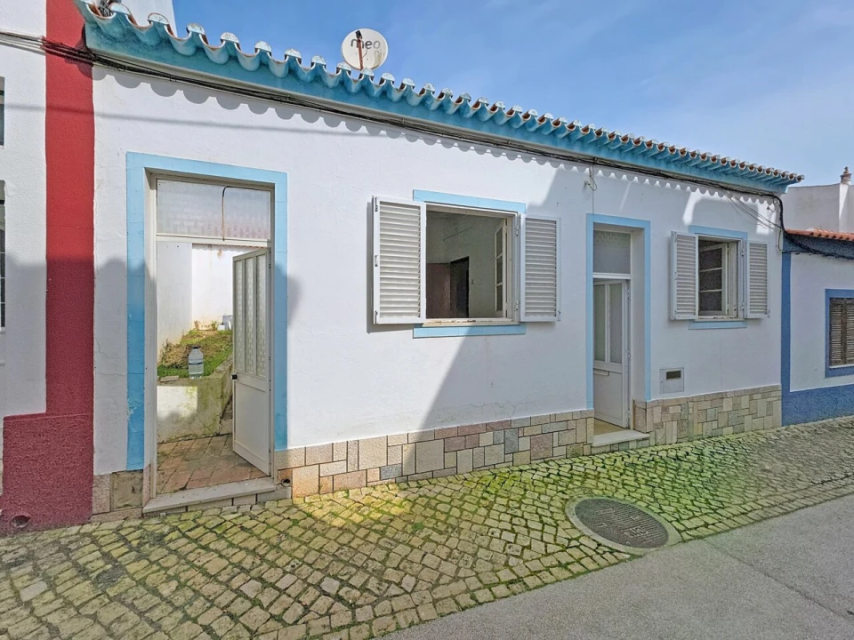 Moradia T2 para Venda em Ferragudo Foto 3