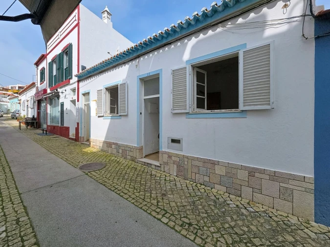 Moradia T2 para Venda em Ferragudo Foto 1