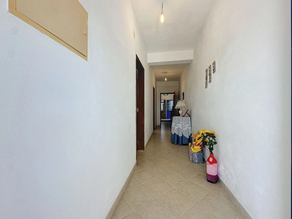 Moradia T5 para Venda em São Marcos da Serra Foto 4