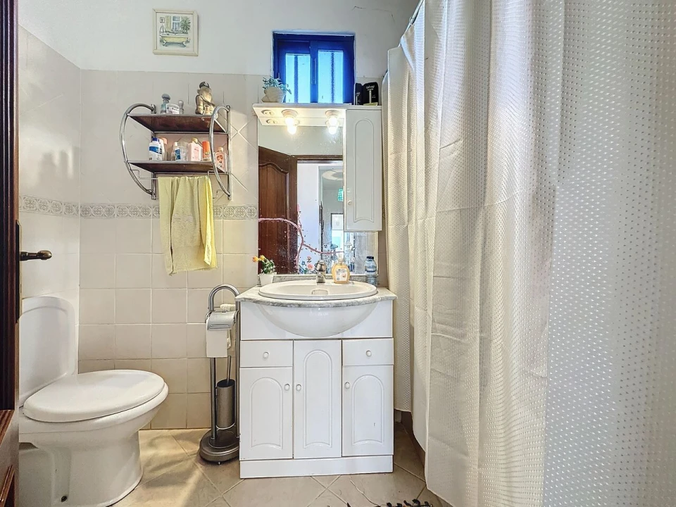 Moradia T5 para Venda em São Marcos da Serra Foto 11