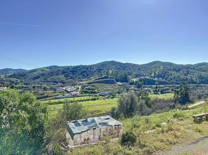 Moradia T5 para Venda em São Marcos da Serra Foto 3