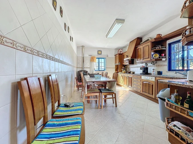 Moradia T5 para Venda em São Marcos da Serra Foto 12