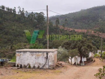 Quinta T3 para Venda em Monchique