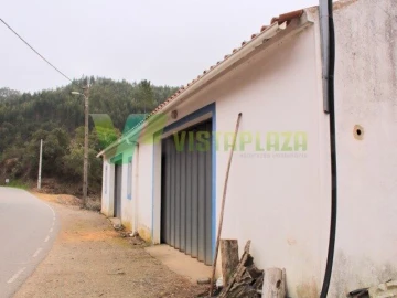 Quinta T3 para Venda em Monchique
