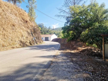 Quinta T3 para Venda em Monchique
