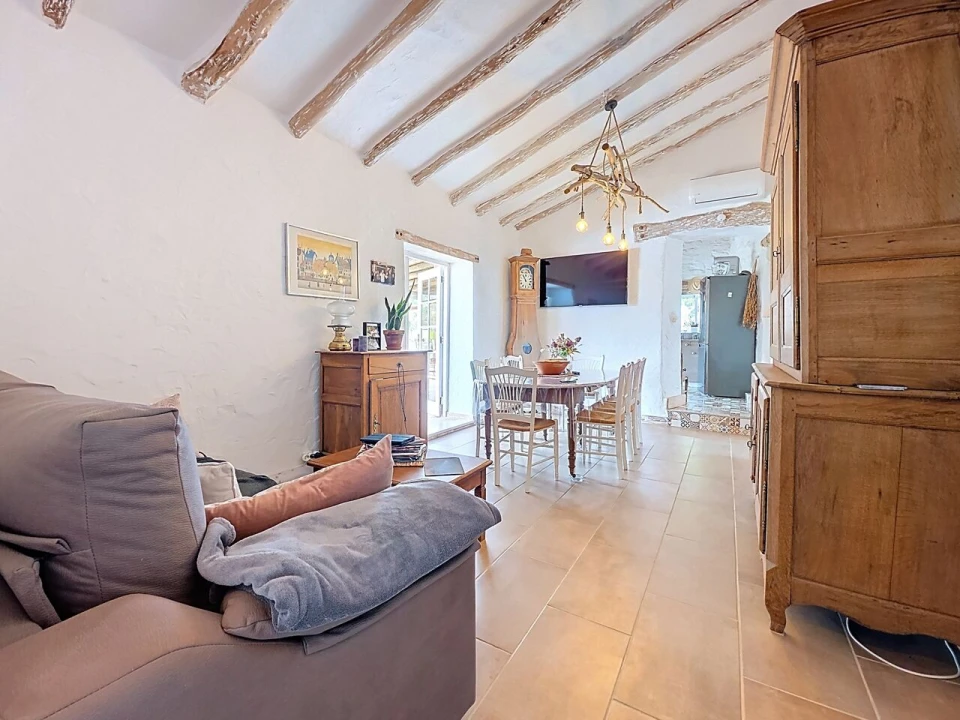 Moradia T3 para Venda em Alte Foto 18