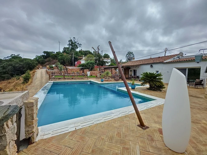 Moradia T3 para Venda em Alte Foto 32