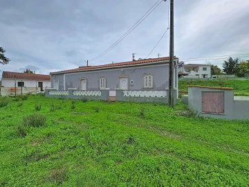 Moradia T3 para Venda em São Bartolomeu de Messines