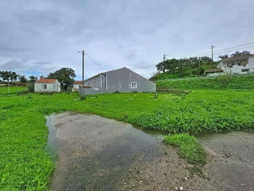 Moradia T3 para Venda em São Bartolomeu de Messines