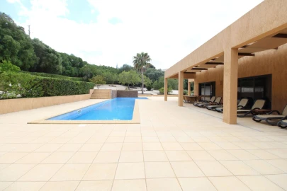 Moradia T5 para Venda em Lagos (São Sebastião e Santa Maria)