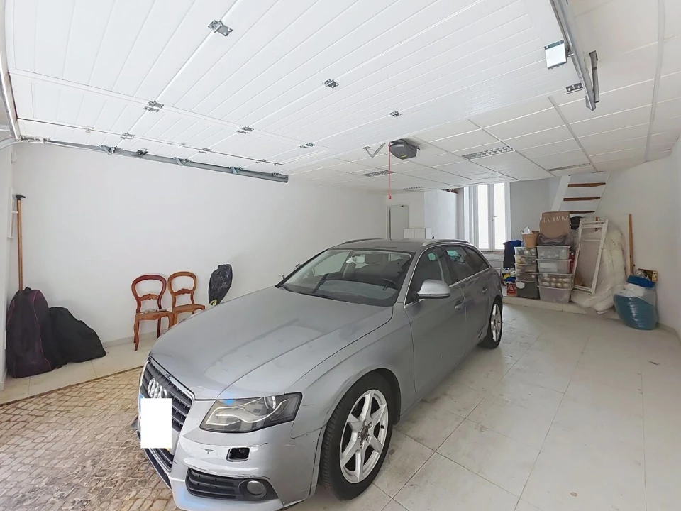 Garagem para Venda em Portimão Foto 8
