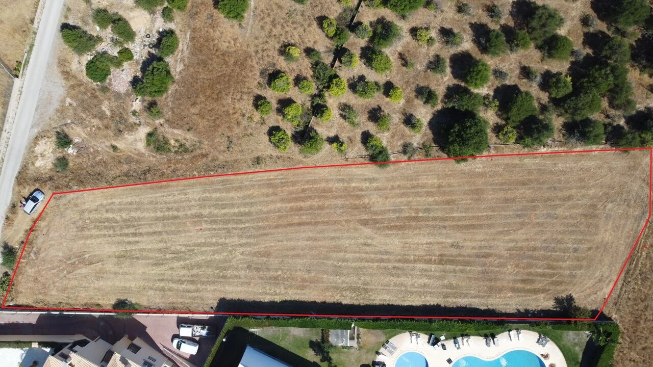 Terreno para Venda em Albufeira e Olhos de Água Foto 4