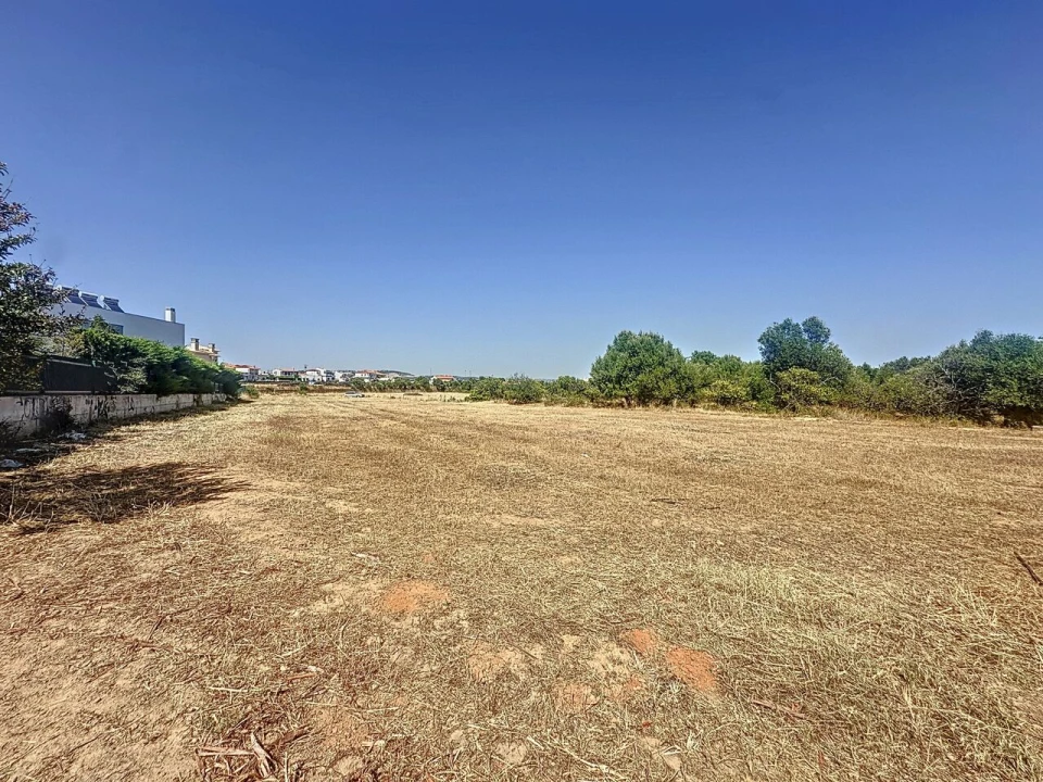 Terreno para Venda em Albufeira e Olhos de Água Foto 10