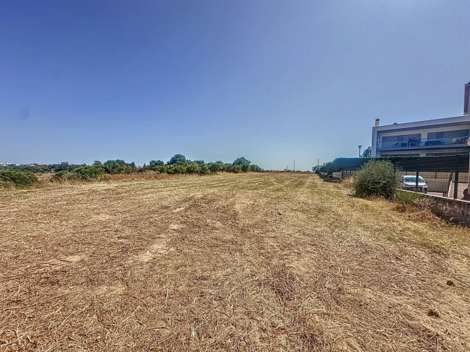 Terreno para Venda em Albufeira e Olhos de Água Foto 12