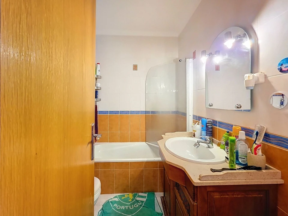 Apartamento T2 para Venda em Lagos (São Sebastião e Santa Maria) Foto 14