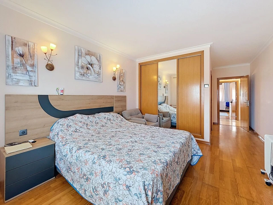 Apartamento T2 para Venda em Lagos (São Sebastião e Santa Maria) Foto 4