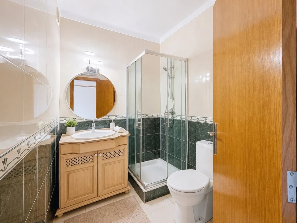 Apartamento T2 para Venda em Lagos (São Sebastião e Santa Maria) Foto 13