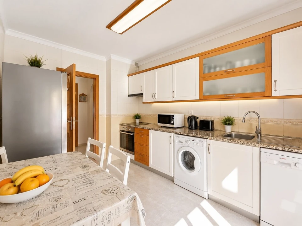 Apartamento T2 para Venda em Lagos (São Sebastião e Santa Maria) Foto 6