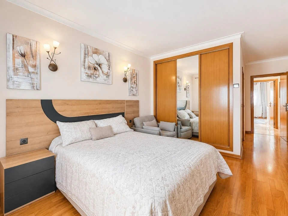 Apartamento T2 para Venda em Lagos (São Sebastião e Santa Maria) Foto 11