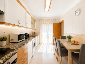 Apartamento T2 para Venda em Lagos (São Sebastião e Santa Maria)