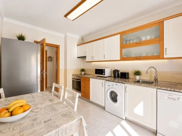 Apartamento T2 para Venda em Lagos (São Sebastião e Santa Maria)