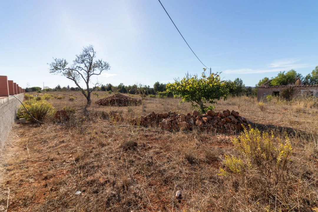 Terreno para Venda em Bensafrim e Barão de São João Foto 19
